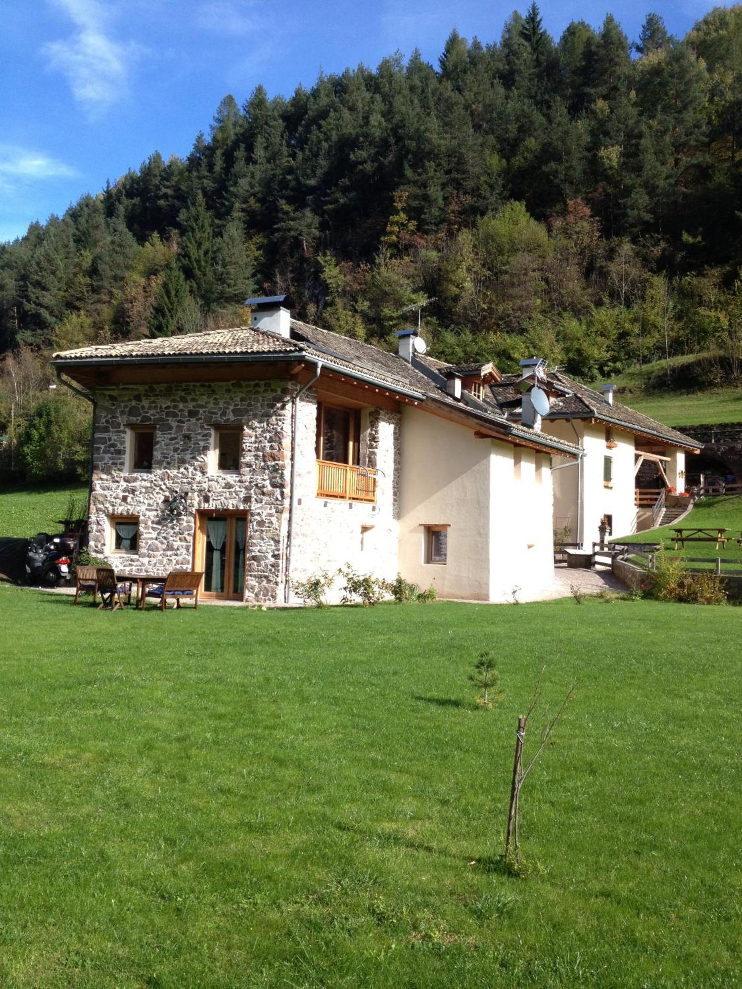 Maso Toneto Hotel Castello-Molina di Fiemme Bagian luar foto
